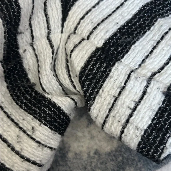 Elle Monochrome Striped Women's Shorts - Picture 5 of 5